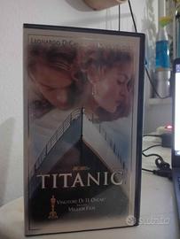 Titanic (1997) VHS