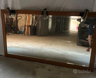 Specchiera con cornice in legno