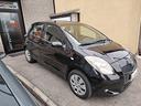 toyota-yaris-1-3-5-porte-navi-neopatentati