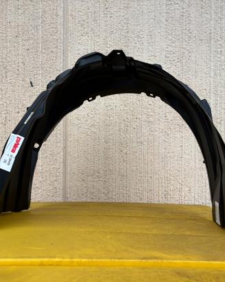 PASSARUOTA/PARASASSI PER TOYOTA YARIS 2020 IN POI