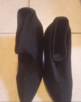 stivaletto calzino neri numero 35 elastico nuovi