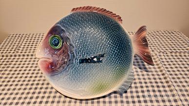 Insalatiera a forma di pesce