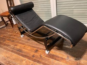 Lc4 cassina originale nuova