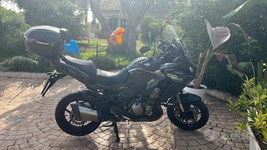 Moto kawasaki 1000 se anno 2021