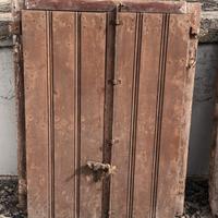 Finestre antiche in legno