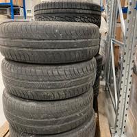 Gomme Auto Kia