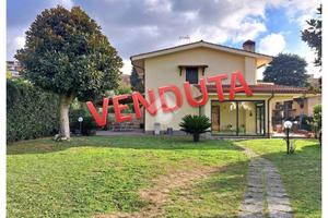 PORZIONE DI BIFAMILIARE A ALBANO LAZIALE