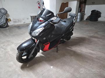 Scooter xmax 250cc