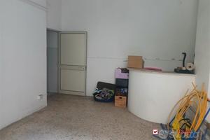 Pressi P.zza Castronovo