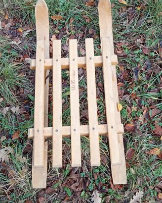 slittino in legno vintage 