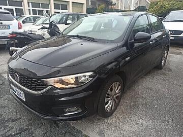 Fiat Tipo - 2016