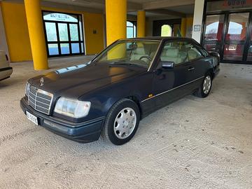 Mercedes CE 200