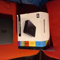 Hard Disk Esterno da 2TB (2000 GB)