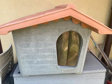 Cuccia per cani da esterno