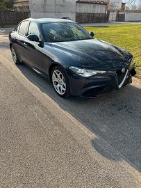 Alfa Romeo Giulia 2.2 Executive auto