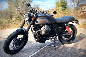 Moto Guzzi V7 - 2013