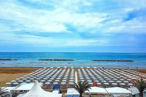 Last minute 35 compreso servizio spiaggia