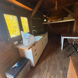 Tiny house caravan