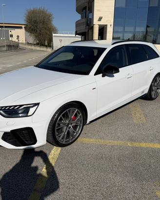 Audi A4 40tdi quattro s-line competition