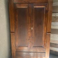 Armadio in legno
