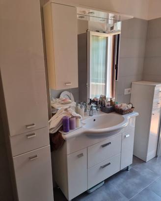 Mobile bagno completo + colonne cassetti