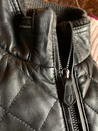 Trussardi giubbotto in pelle colore nero nuovo