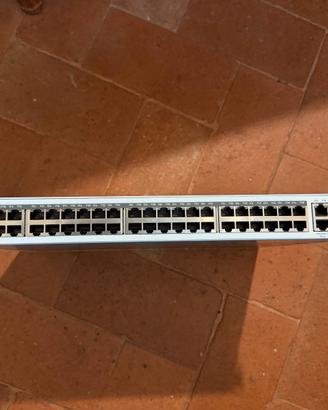 Switch Aruba Instant On 1960 48G PoE 600W 40x CL4