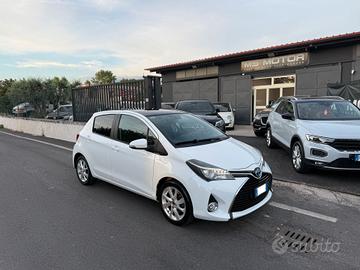Toyota Yaris 1.5 Hybrid 5p - Batteria nuova garant