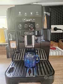 Macchina caffè De longhi magnifica start
