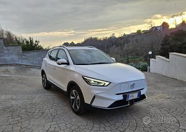 MG ZS EV Luxury 72 kWh - Elettrica