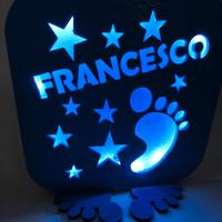 Lampada per bambini personalizzabile in legno