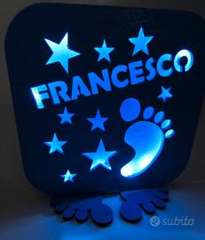 Lampada per bambini personalizzabile in legno