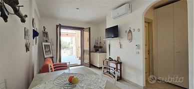 Esclusivo trilocale con ampi spazi esterni