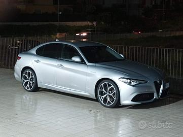 Alfa Romeo Giulia 2.2 Q4 Veloce 210cv