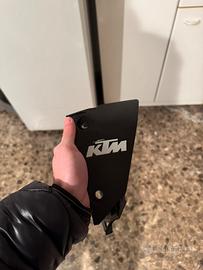 plastica para radiatore (destra) duke 125