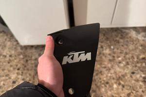 plastica para radiatore (destra) duke 125