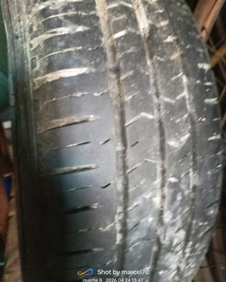 Gratuitamente 2 Pneumatici 195 75 15