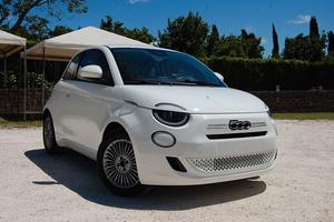Fiat 500 Berlina Hybrid Torino