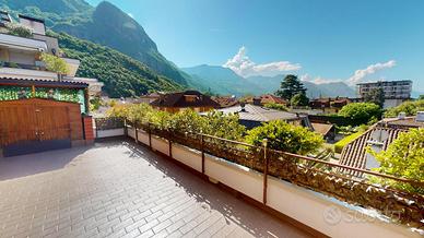 Trilocale con terrazza di 100 m² a San Giacomo