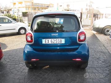 Smart ForTwo 1000 52 kW MHD coupé passion