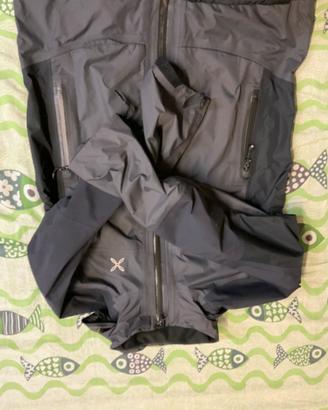 giacca antivento per scalatori.Montura