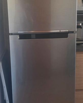 Frigorifero Samsung RT29K5030S8