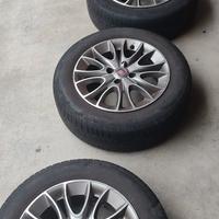 cerchi in lega 15 fiat e gomme 