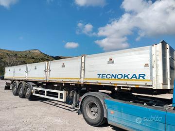 Semirimorchio Tecnokar a 3 assi del 2005