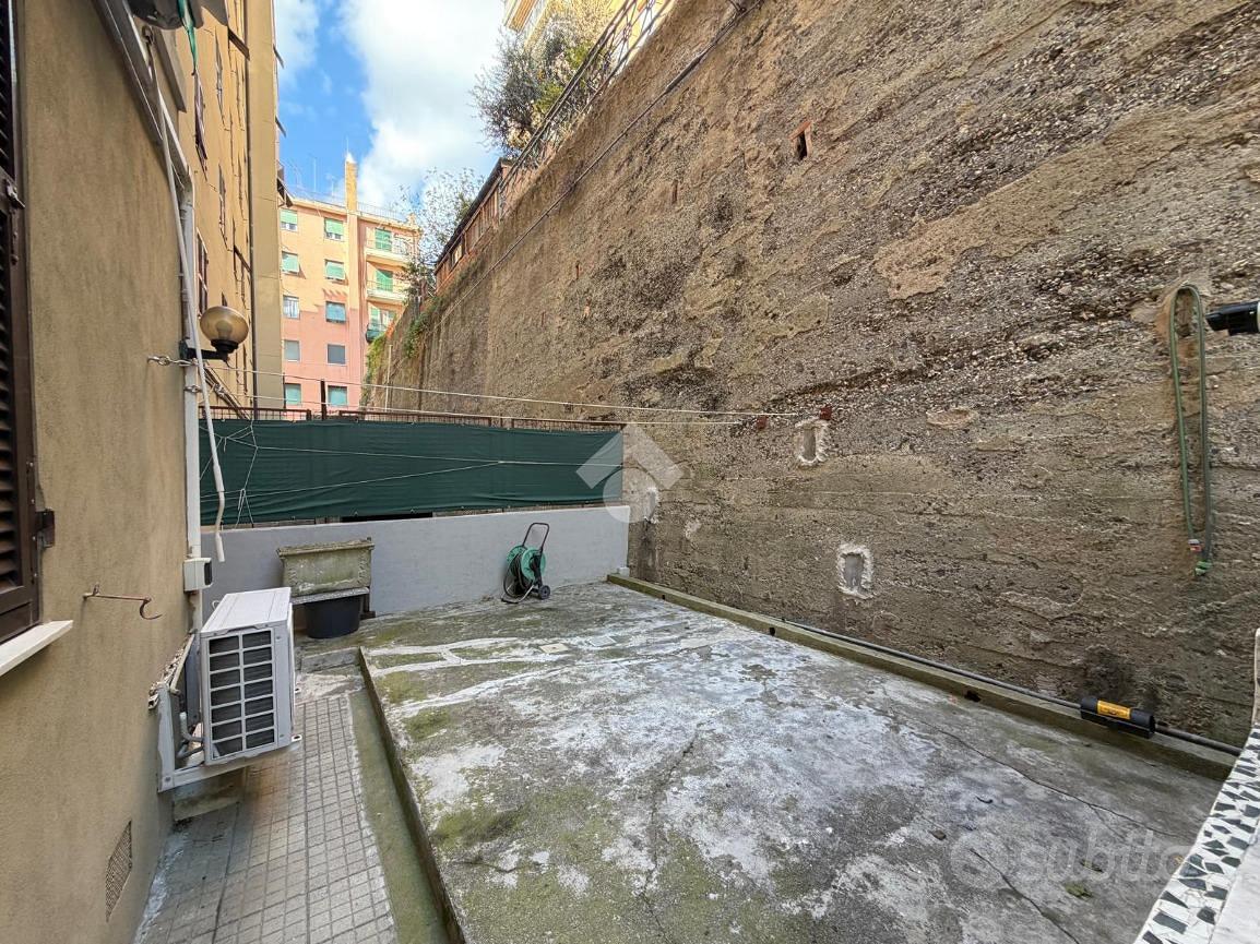 Appartamento – Genova, Colombara, Medio Ponente - Altro