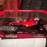 Bburago F1 Ferrari SF21 - Carlos Sainz 55  1/18