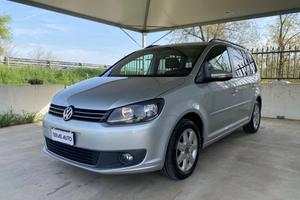VOLKSWAGEN Touran Business 1.6 TDI DSG 7 POSTI O