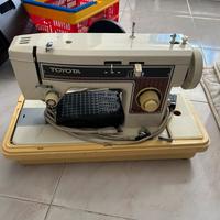 Macchina da cucire Toyota
