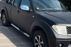 NISSAN NAVARA 2.5 175 cv