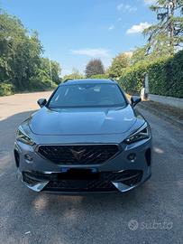 Cupra formentor Vz 245 Priority hybrid
